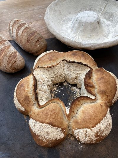 Learn to bake bread online